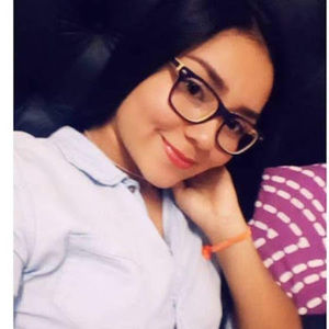 Meet your Posher, Nicole sarai